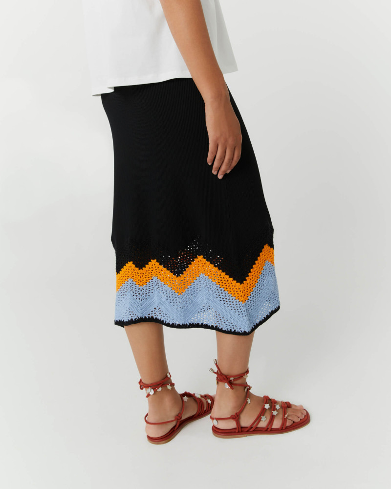 skirt with multicolour crochet insert