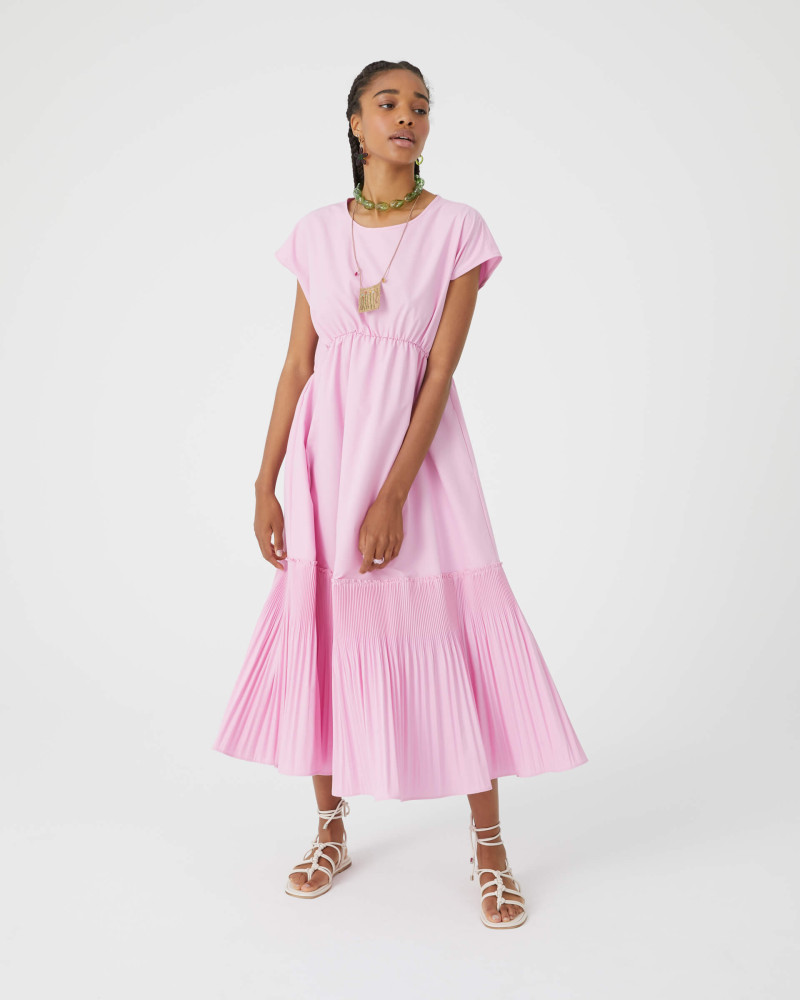 pink dress with ruffles on the bottom+22FE6758B130_200