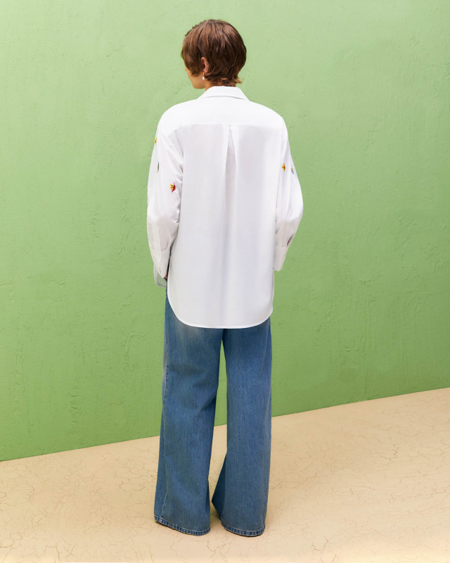 oversized shirt with foliage embroideries