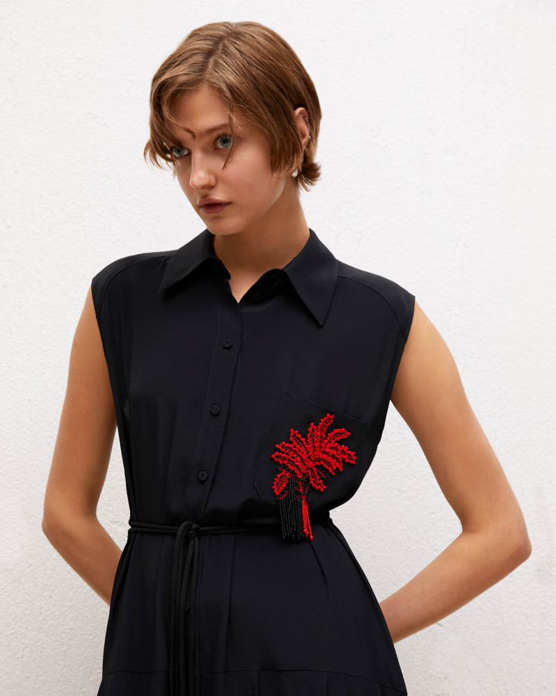 chemisier dress with embroidered pocket